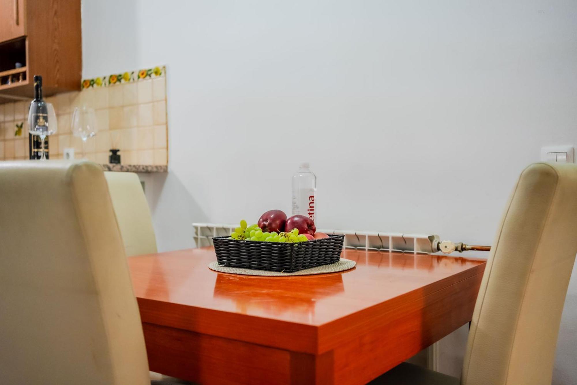 Work And Play Apartment Zágráb Kültér fotó